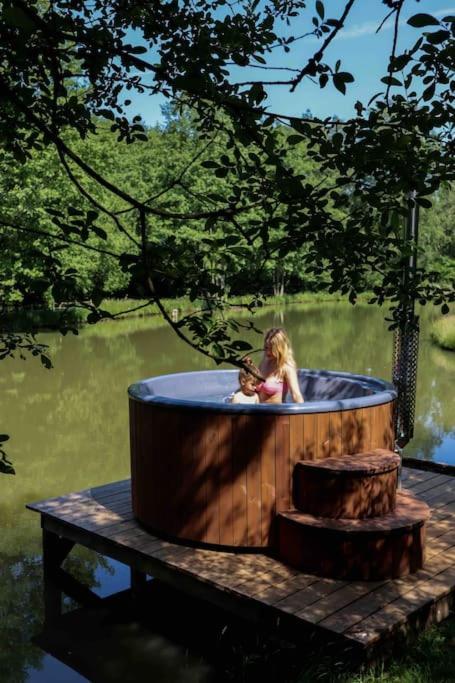 Casa Moon & Son Bain Nordique Sur Le Lac Les Croix Chemins Buitenkant foto