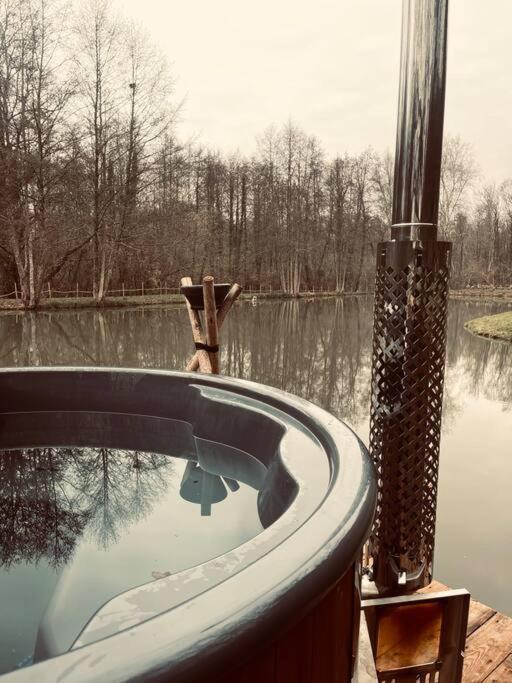 Casa Moon & Son Bain Nordique Sur Le Lac Les Croix Chemins Buitenkant foto